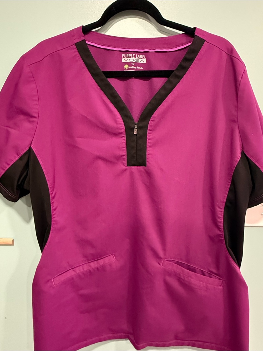 Healing Hands scrub Set (top and bottom) with Black Side Panels